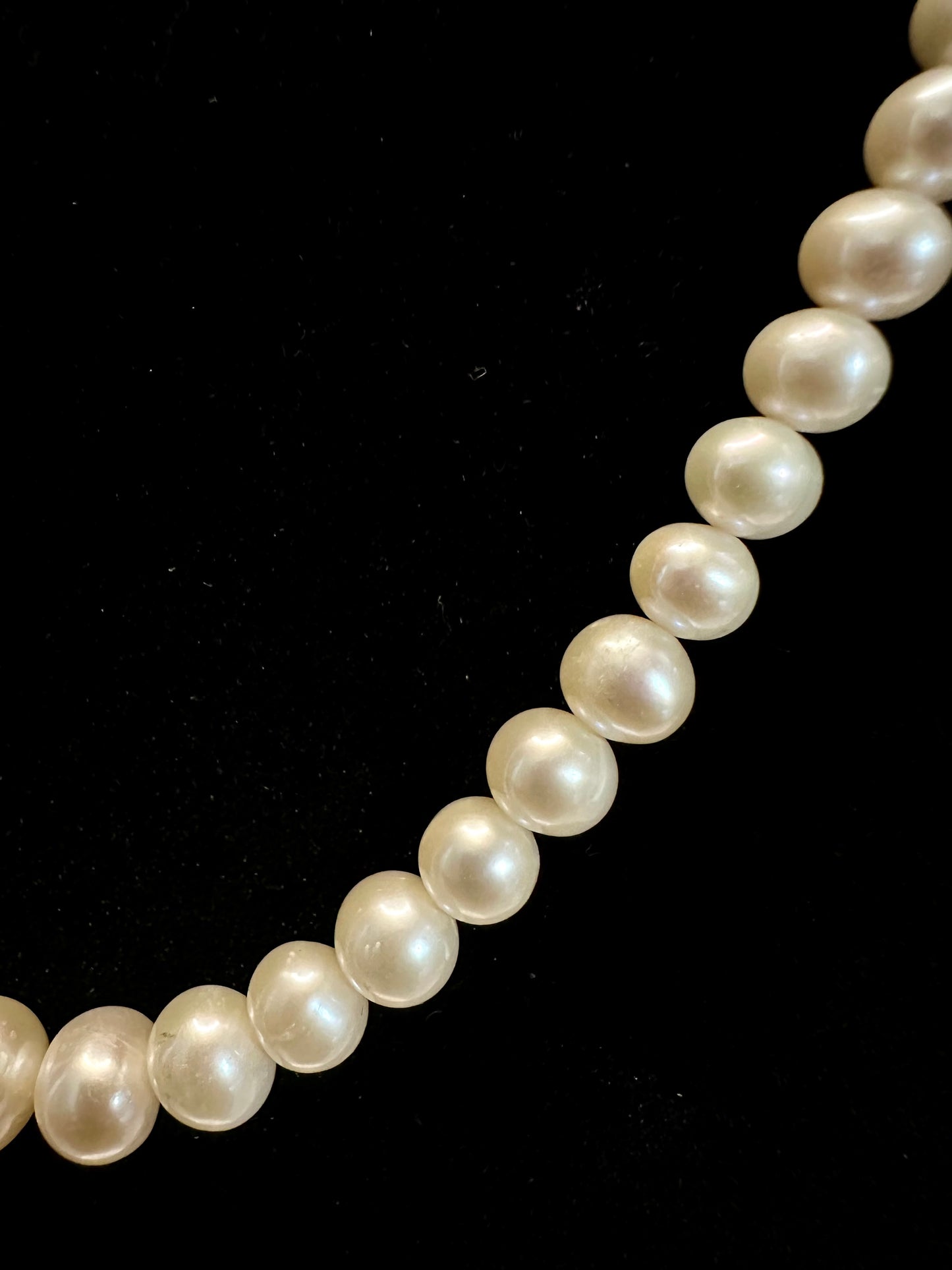 Pearl Necklace - Graduated